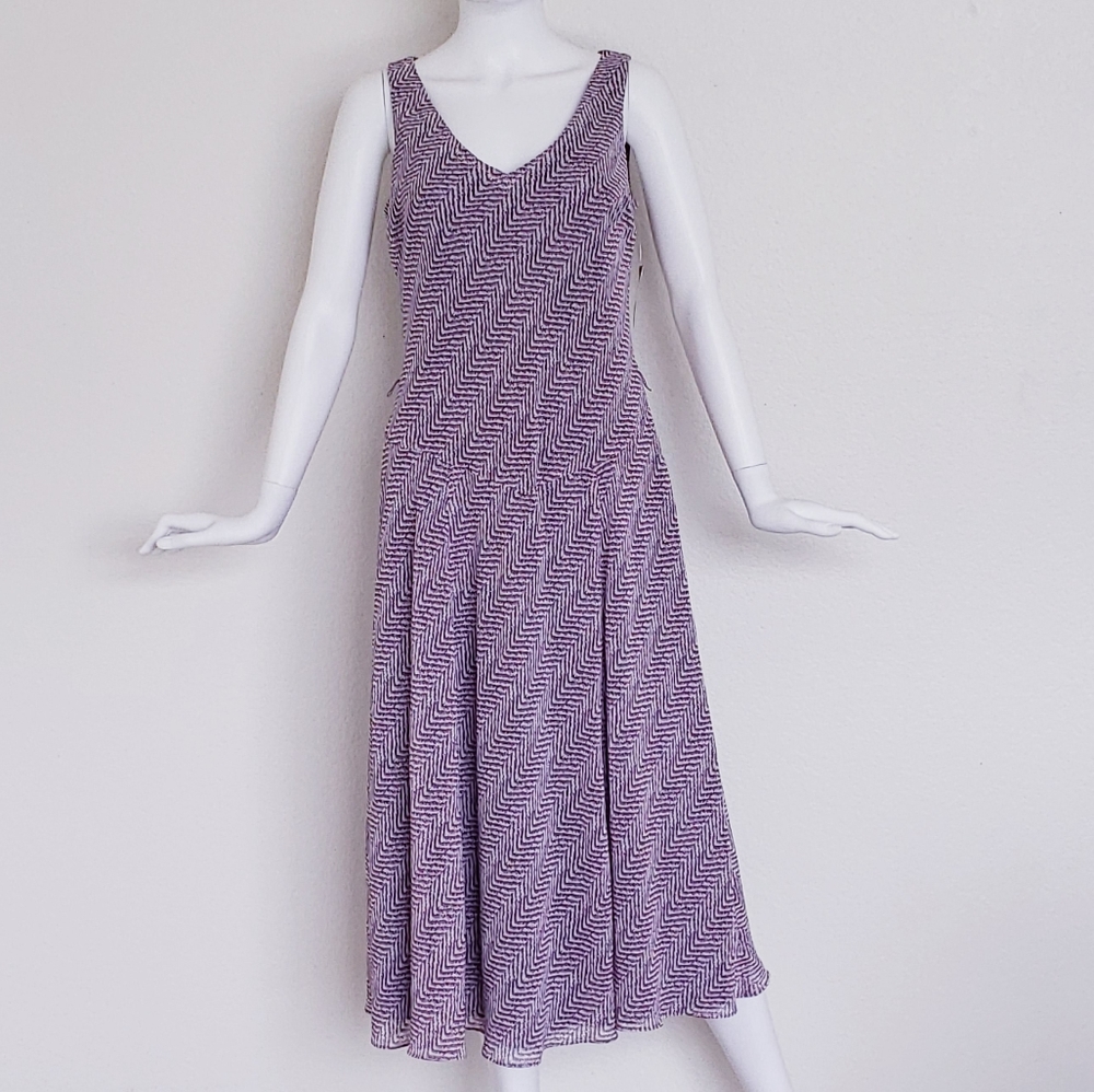 WOMEN'S SLEEVELESS DRESS | 12